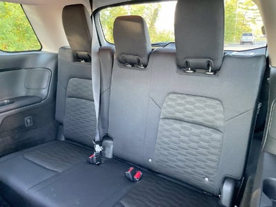 2025 Nissan Pathfinder S