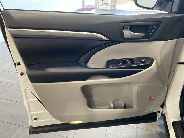 2019 Toyota Highlander Limited Platinum