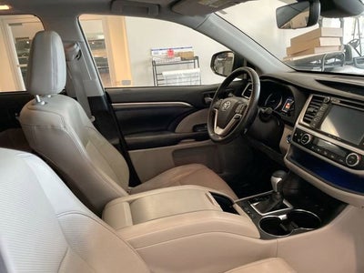 2018 Toyota Highlander Limited