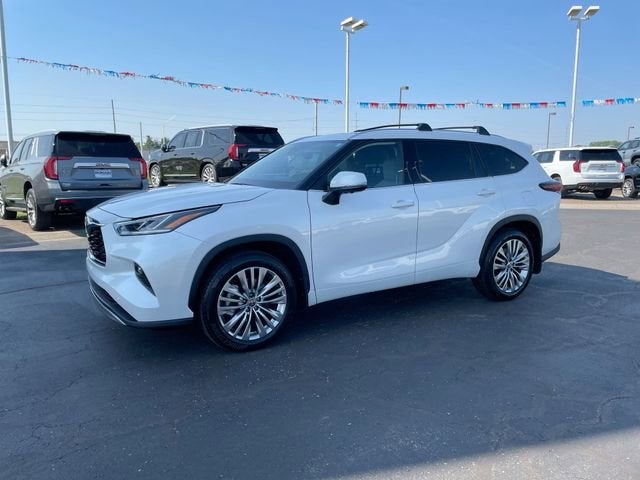 2025 Toyota Highlander Platinum