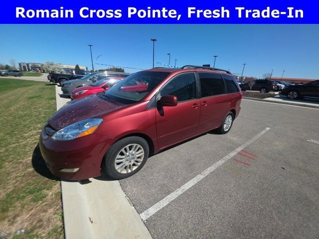 2010 Toyota Sienna XLE