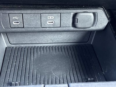 2024 Toyota Prius Prime SE