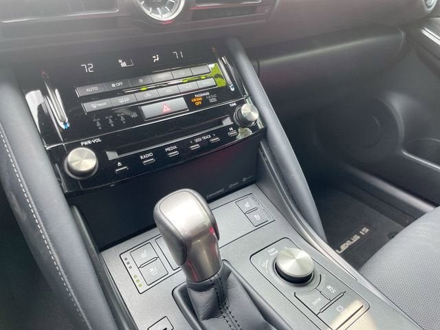 2023 Lexus IS 300 IS 300