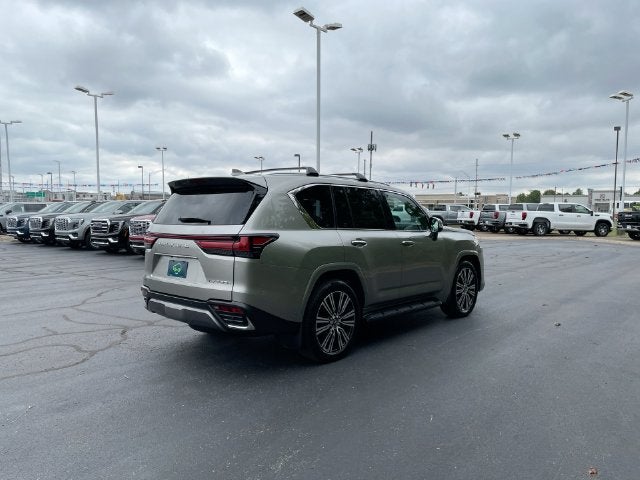 2026 Lexus LX 700h Luxury