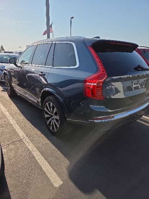 2025 Volvo XC90 Core