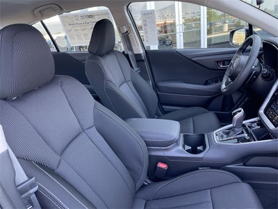 2025 Subaru LEGACY Premium