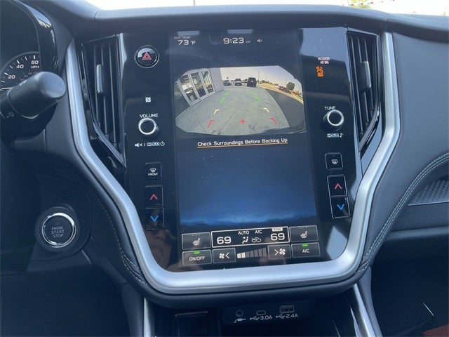 2025 Subaru LEGACY Premium