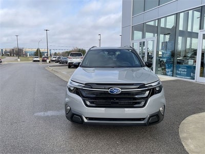 2026 Subaru FORESTER Touring