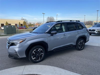 2025 Subaru FORESTER Limited Hybrid