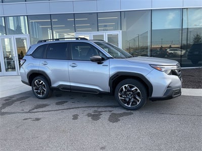 2025 Subaru FORESTER Limited Hybrid