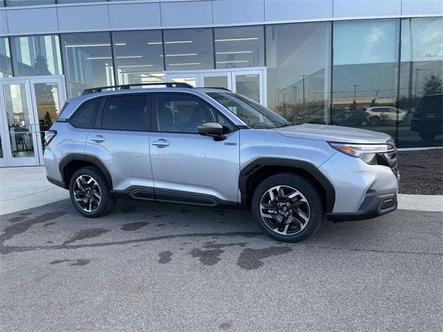 2025 Subaru FORESTER Limited Hybrid