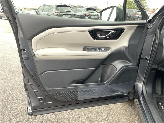 2025 Subaru FORESTER Limited Hybrid