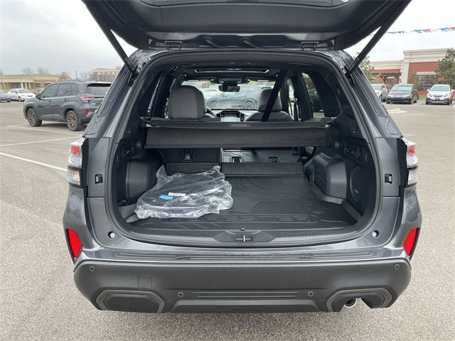 2025 Subaru FORESTER Limited Hybrid