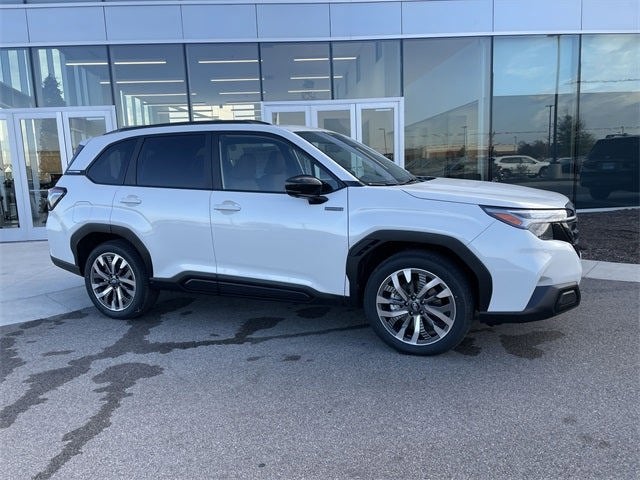 2025 Subaru FORESTER Touring Hybrid