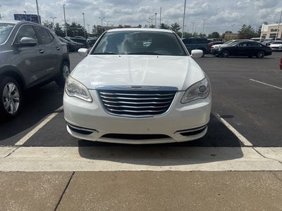 2012 Chrysler 200 Touring