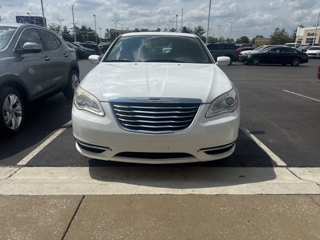 2012 Chrysler 200 Touring