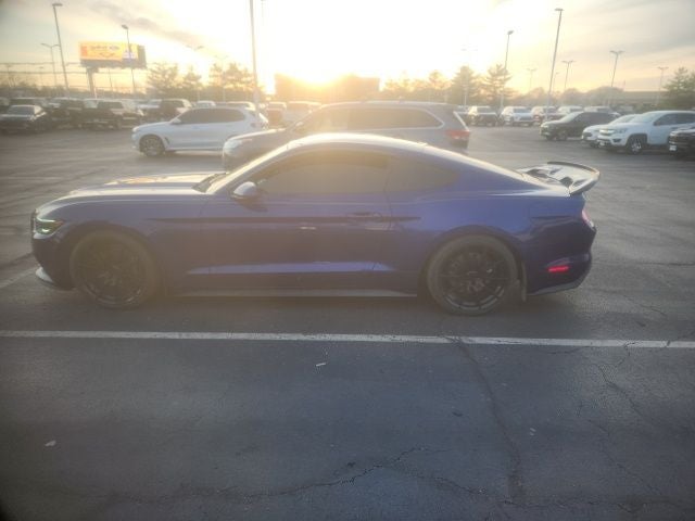 2015 Ford Mustang V6