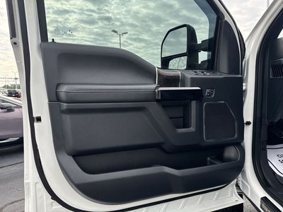 2022 Ford F-250SD Lariat