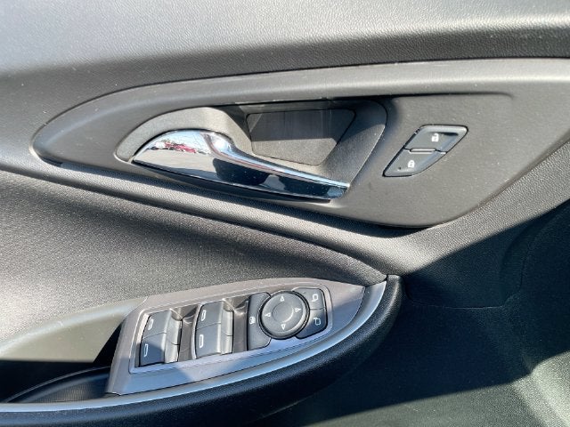 2025 Chevrolet Malibu RS - Photo 11