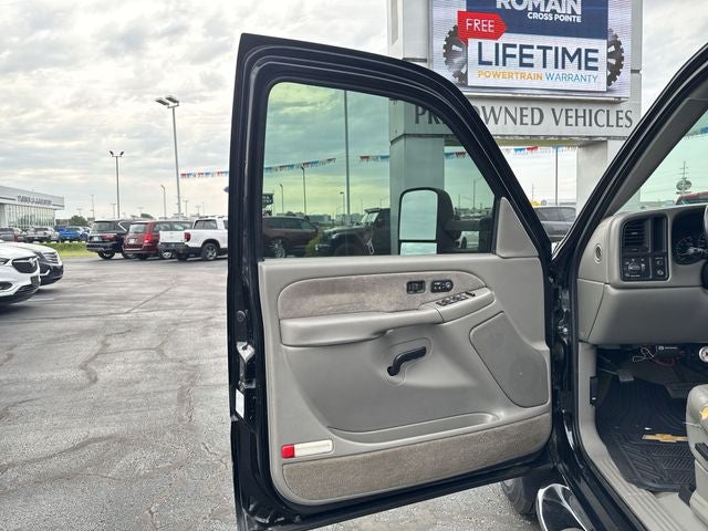 2002 Chevrolet Silverado 3500 LT