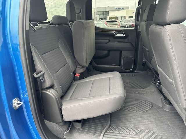 2023 Chevrolet Silverado 1500 LT - Photo 15