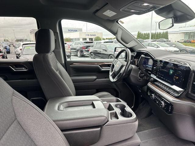 2023 Chevrolet Silverado 1500 LT - Photo 18
