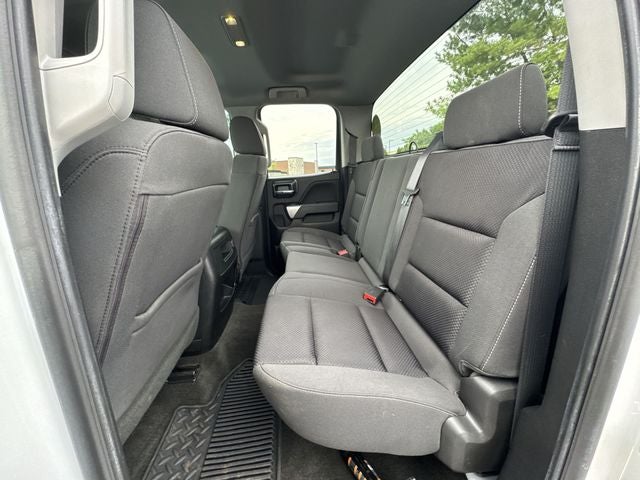 2018 Chevrolet Silverado 1500 LT - Photo 13