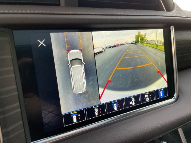 2023 GMC Yukon Denali - Photo 24