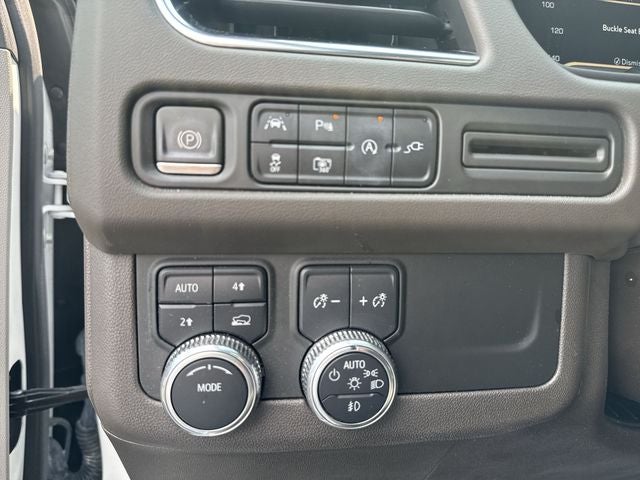 2022 GMC Yukon XL SLT