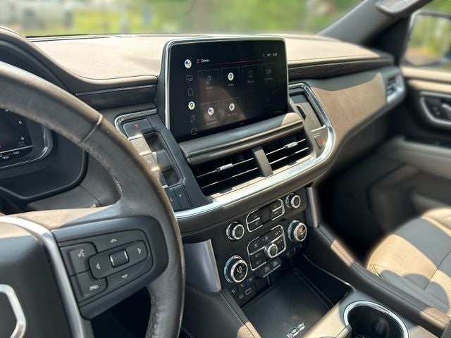 2022 GMC Yukon XL SLT
