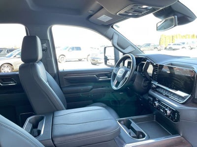 2024 GMC Sierra 2500HD SLT