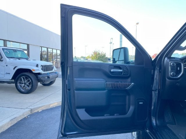 2022 GMC Sierra 3500HD Denali