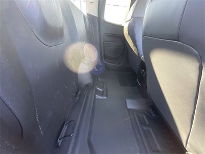 2015 GMC Canyon Base