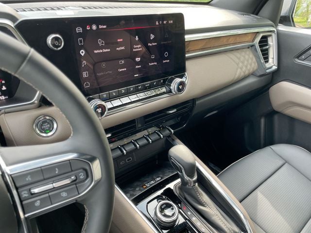 2025 GMC Canyon Denali