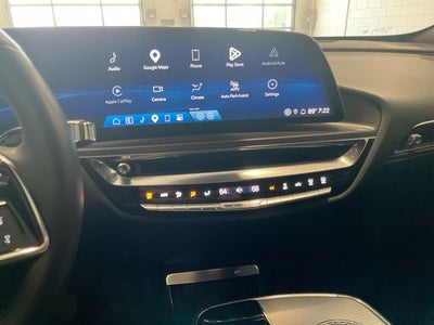 2024 Cadillac LYRIQ Tech
