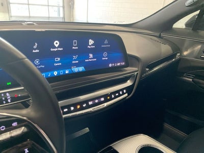 2024 Cadillac LYRIQ Tech