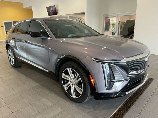 2024 Cadillac LYRIQ Tech