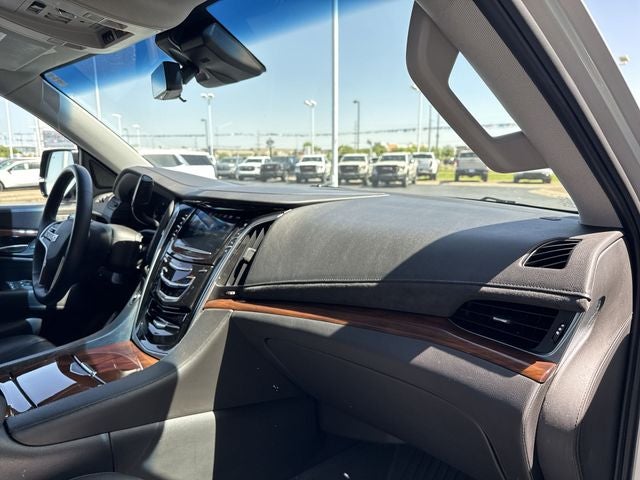 2018 Cadillac Escalade ESV Premium