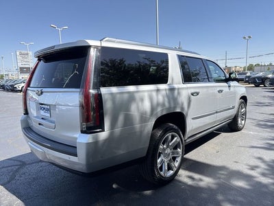 2018 Cadillac Escalade ESV Premium