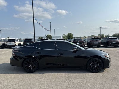 2020 Nissan Maxima SR