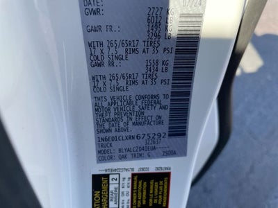 2024 Nissan Frontier SV