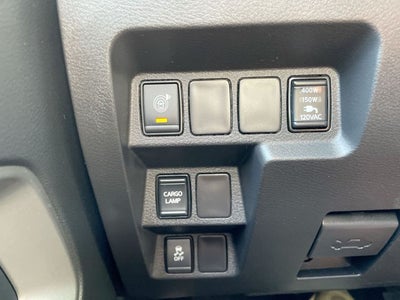 2024 Nissan Frontier SL