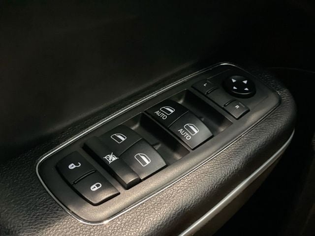 2019 Chrysler 300 Touring