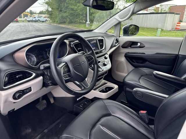 2020 Chrysler Voyager LXI Mobility