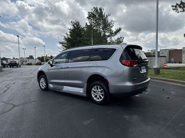 2020 Chrysler Voyager LXI Mobility
