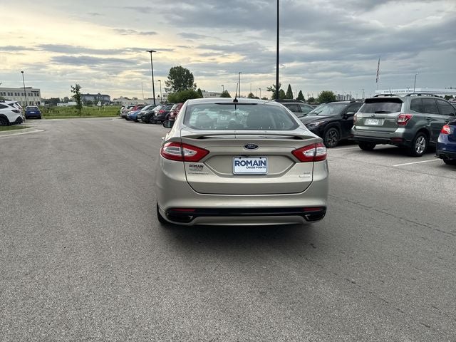 2015 Ford Fusion SE