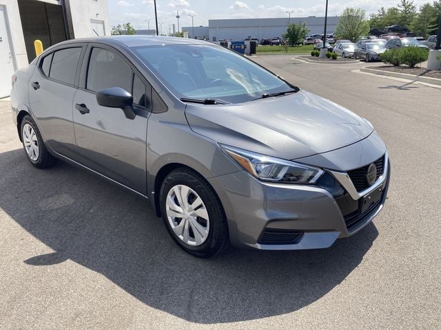 2020 Nissan Versa 1.6 S