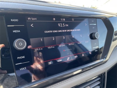 2023 Volkswagen Taos 1.5T SEL