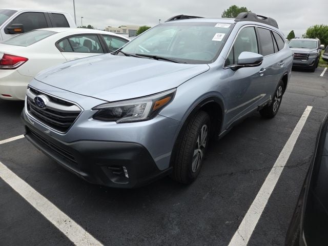 2022 Subaru Outback Premium's photo