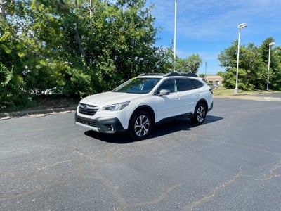 2022 Subaru Outback Touring